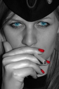 ���� ���