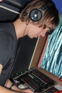 DJ Alex V