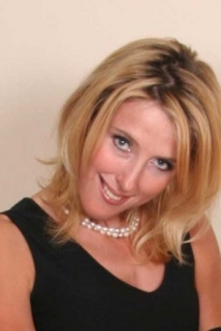 Freund Natalie