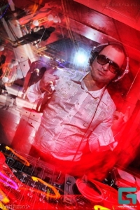 dj ����� melody